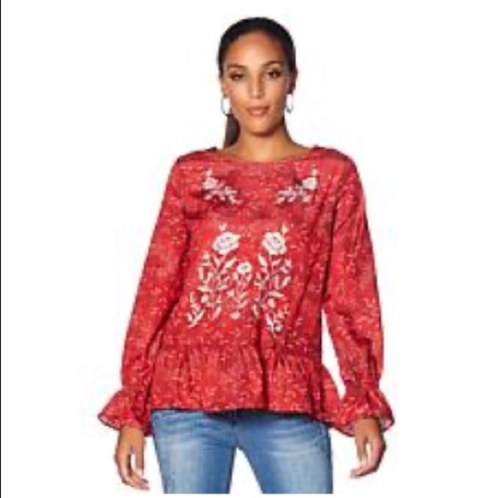 La Bellum Hilary Scott Top NWT
